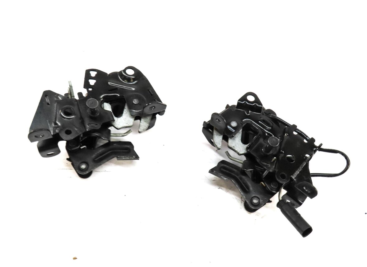 2015 BMW 750Li (F01) LEFT & RIGHT HOOD LATCH SET OF 2 7206453 7183762