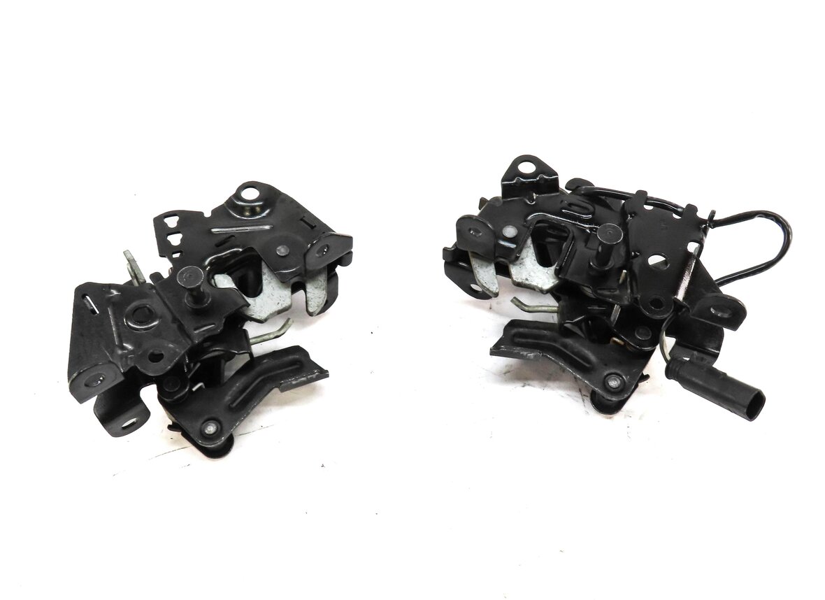 Thumbnail 2: 2015 BMW 750Li (F01) LEFT & RIGHT HOOD LATCH SET OF 2 7206453 7183762