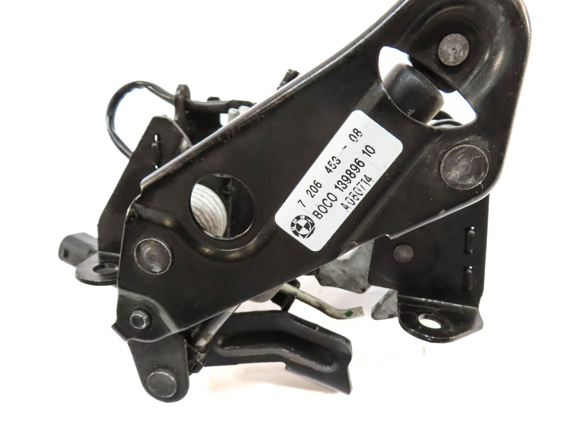 Thumbnail 5: 2015 BMW 750Li (F01) LEFT & RIGHT HOOD LATCH SET OF 2 7206453 7183762