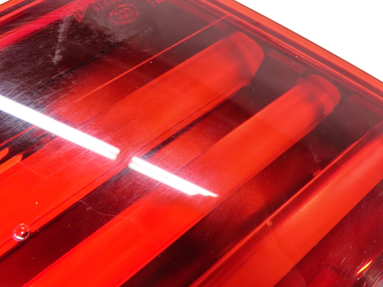 Thumbnail 5: 13-15 BMW 7 SERIES F01 F02 F04 REAR LEFT DRIVER INNER TRUNK TAILLIGHT LIGHT LAMP