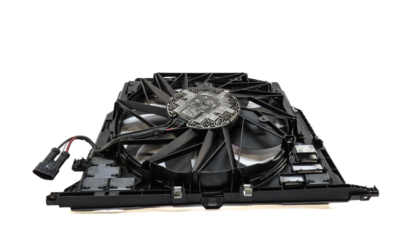 Thumbnail 5: 10-18 BMW 550i 550iGT 650i 750i (F01 F06 F10) 850w RADIATOR COOLING FAN & SHROUD