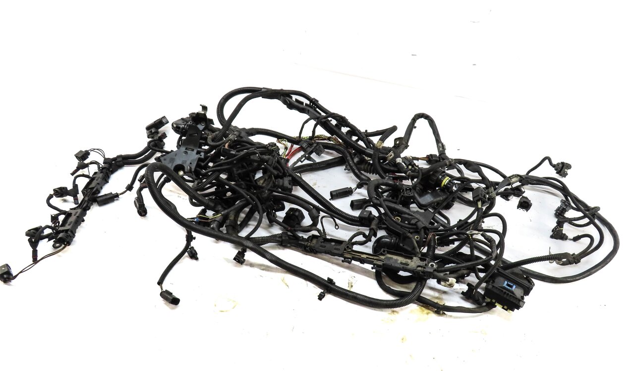 Thumbnail 2: 2015 BMW 750Li (F01) 4.4L (N63) ENGINE WIRING WIRE HARNESS LOOM