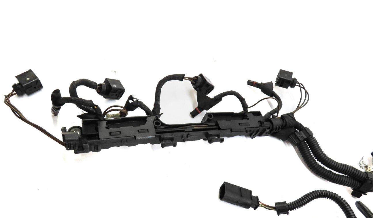 Thumbnail 3: 2015 BMW 750Li (F01) 4.4L (N63) ENGINE WIRING WIRE HARNESS LOOM