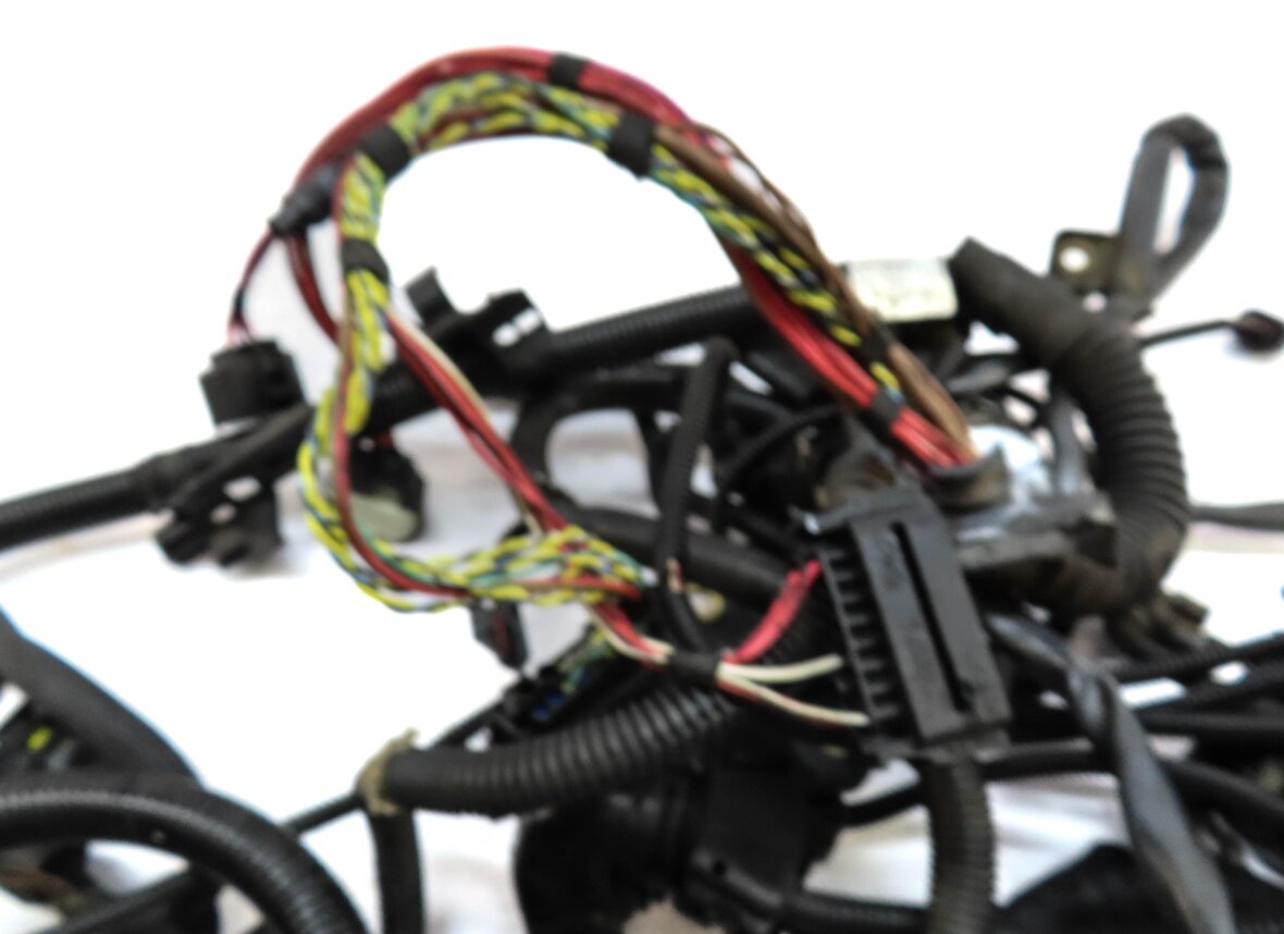 Thumbnail 5: 2015 BMW 750Li (F01) 4.4L (N63) ENGINE WIRING WIRE HARNESS LOOM