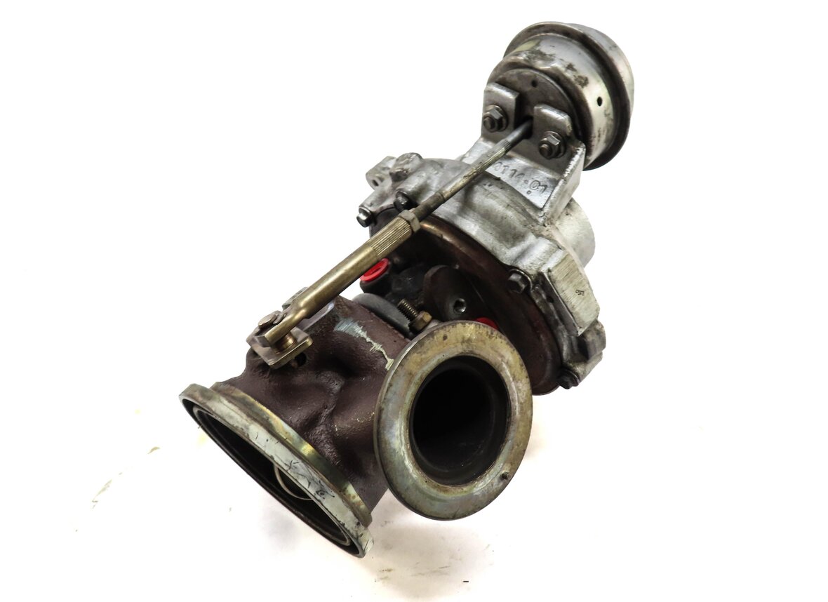 13-19 BMW 5 6 7 X5 X6 (F01 F02 F04 F06 F07 F10 F12) 4.4L N63 RIGHT TURBOCHARGER