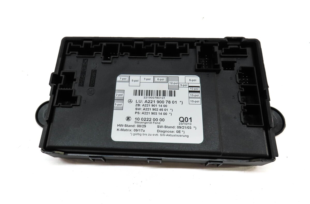 Thumbnail 2: 2011 MERCEDES S63 AMG (W221) REAR DOOR CONTROL MODULE 2219007801