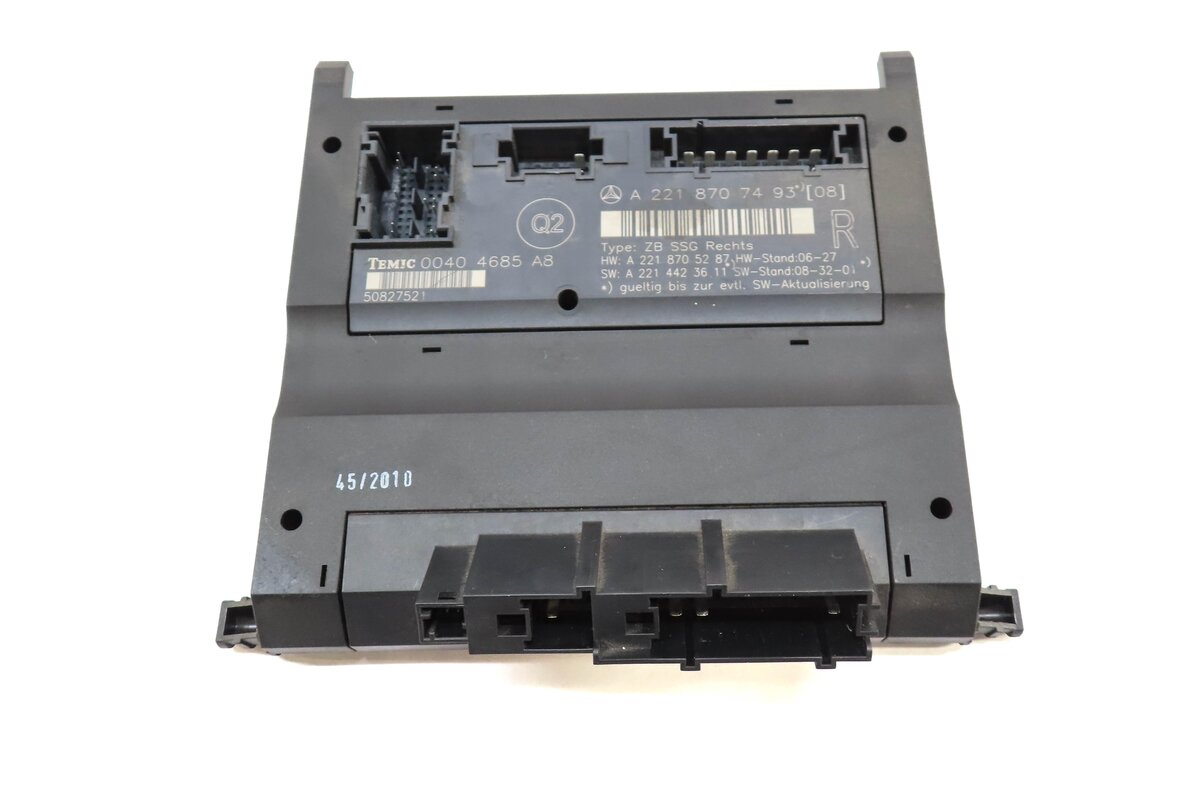 Thumbnail 2: 2011 MERCEDES S63 AMG (W221) FRONT RIGHT PASSENGER SEAT CONTROL MODULE