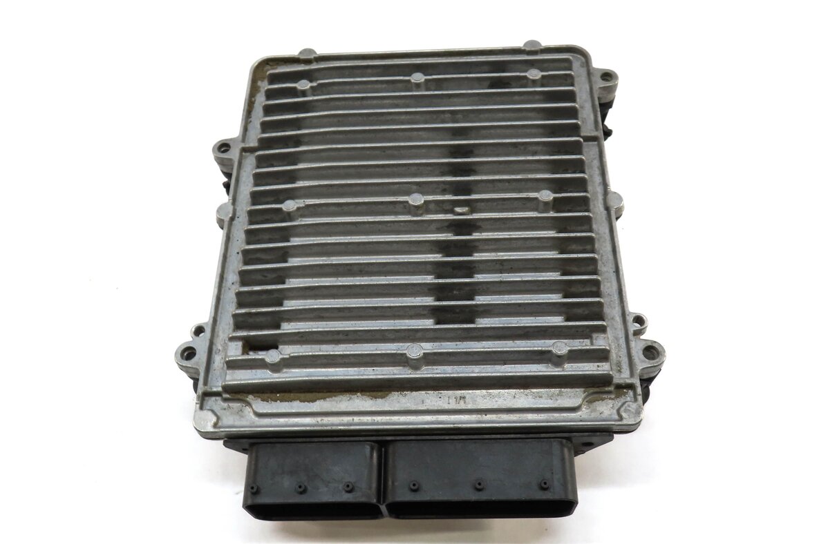Thumbnail 2: 11-13 MERCEDES CL550 CL63 CLS550 CLS63 E550 S550 S63 - ENGINE CONTROL MODULE ECM