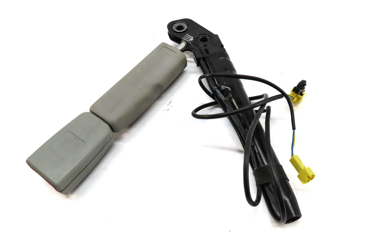 Thumbnail 3: 08-14 MERCEDES S CL CLASS W221 C216 LEFT FRONT DRIVER SEATBELT RECEIVER (GRAY)