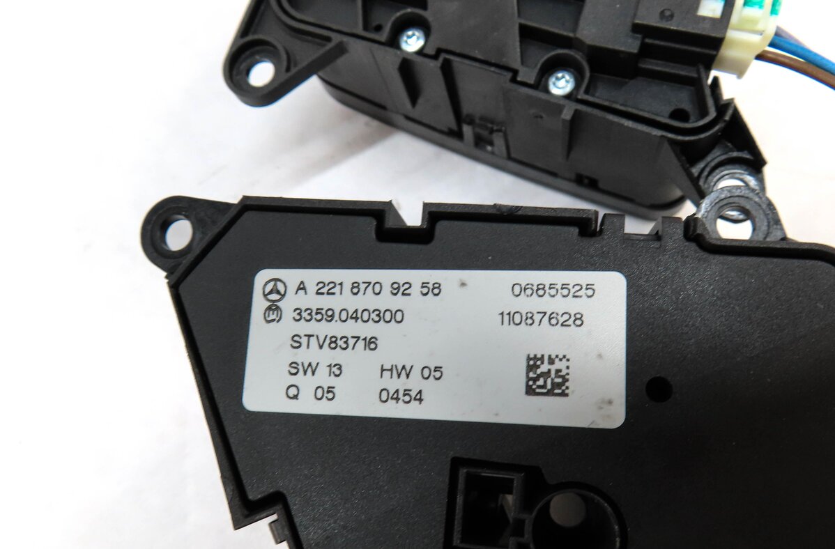 Thumbnail 5: 2007-2014 MERCEDES CL S CLASS (W216 W221) LEFT FRONT DRIVER MEMORY SEAT SWITCH