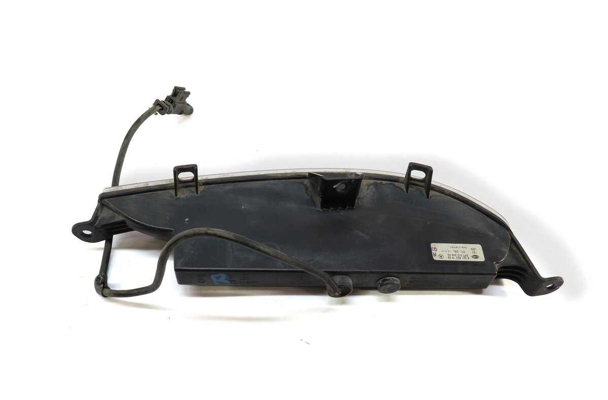 Thumbnail 3: 10-13 MERCEDES S CLASS W221 FRONT RIGHT PASSENGER DAYTIME RUNNING LIGHT FOG LAMP