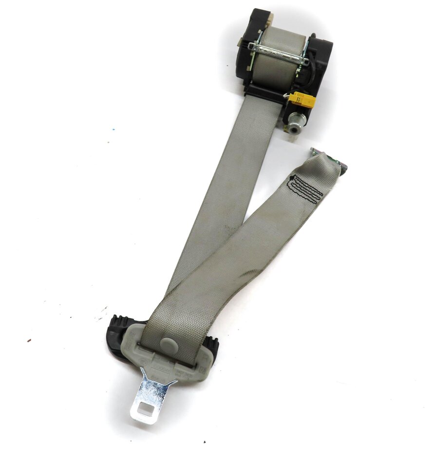 2011 MERCEDES S63 (W221) REAR RIGHT SEATBELT RETRACTOR (GRAY)