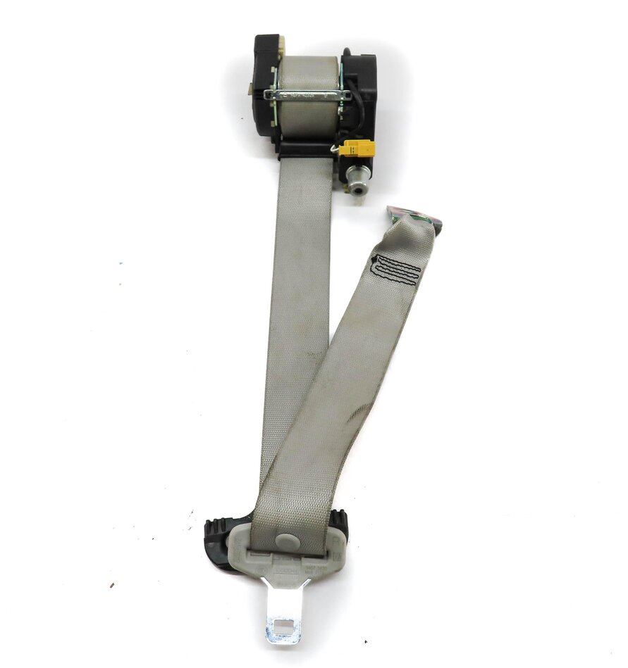 Thumbnail 2: 2011 MERCEDES S63 (W221) REAR RIGHT SEATBELT RETRACTOR (GRAY)