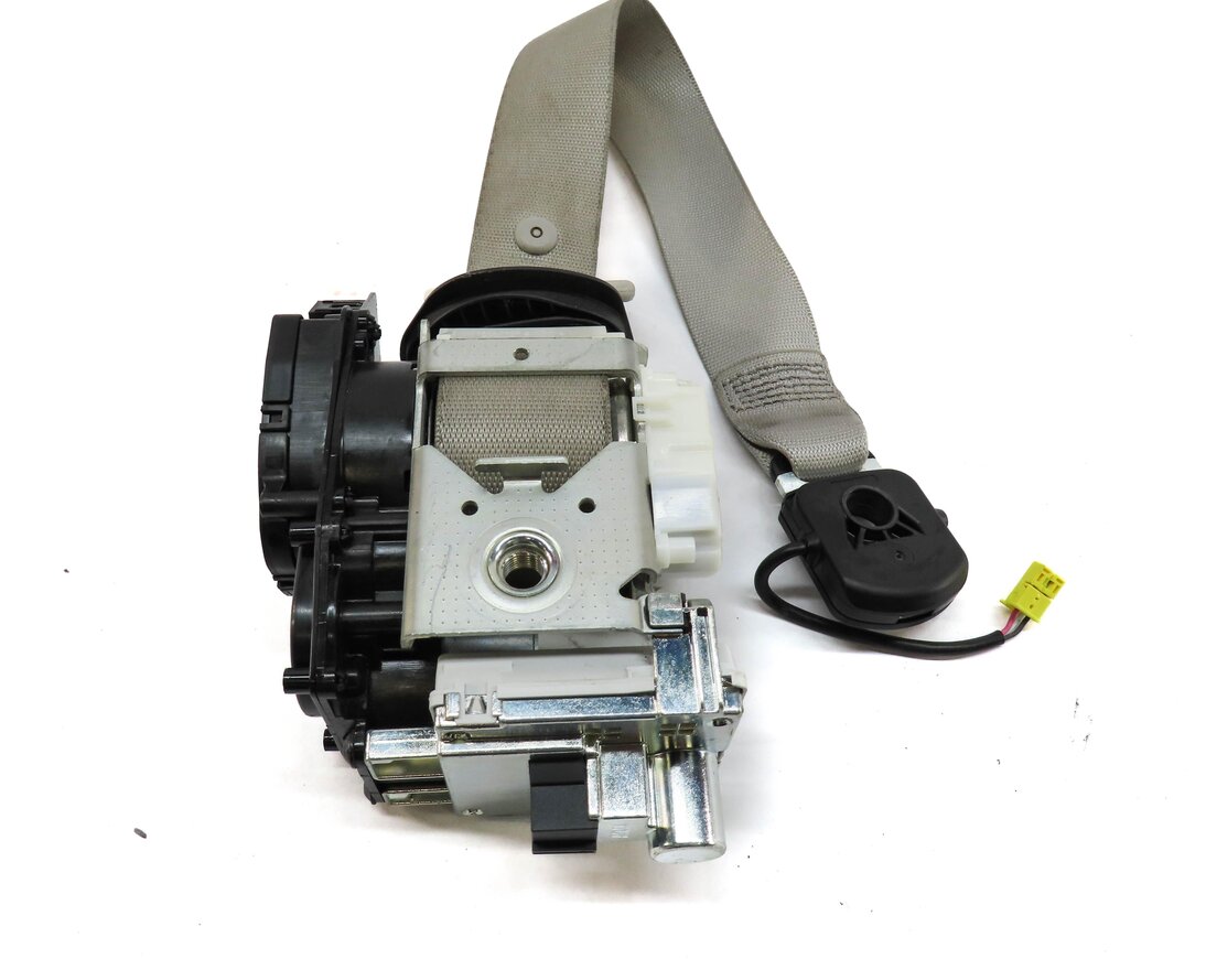 06-12 MERCEDES S CLASS W221 FRONT RIGHT PASSENGER SEATBELT RETRACTOR (GRAY)