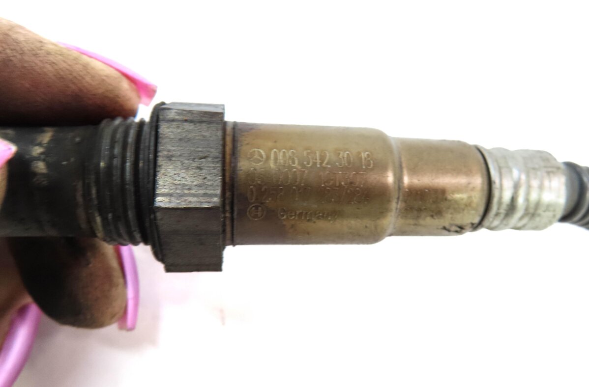 Thumbnail 6: 2011 MERCEDES S63 (W221) 5.5L AMG ENGINE O2 OXYGEN SENSOR SET 4 PRE POST CAT