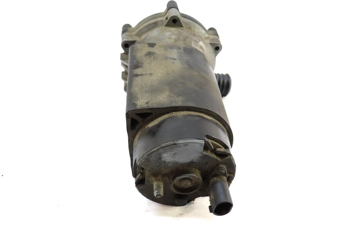 Thumbnail 4: 2011 MERCEDES S63 (W221) 5.5L AMG ENGINE ELECTRIC COOLANT WATER PUMP 0005000386