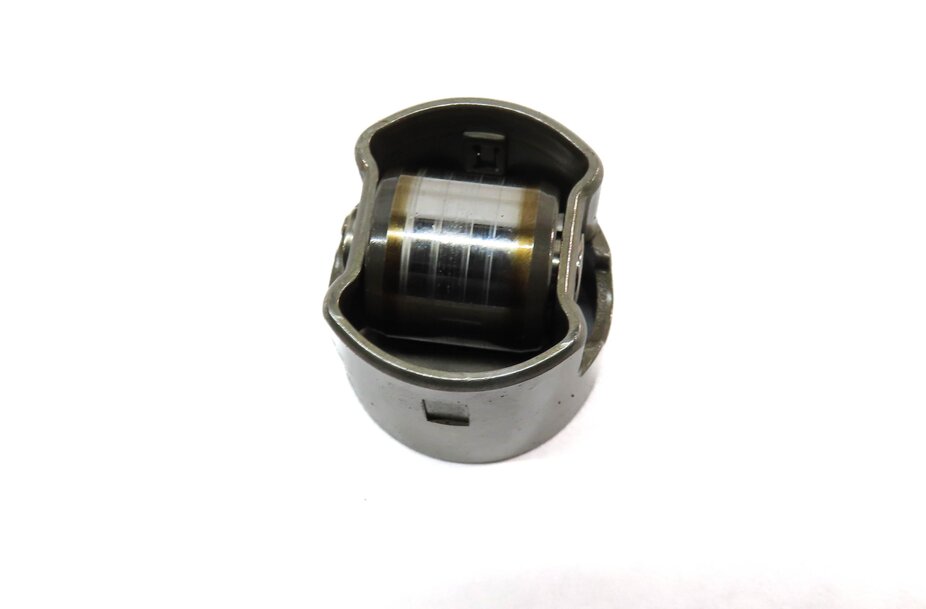 Thumbnail 3: 08-14 MERCEDES CL S CLASS (W216 W221) 5.5L AMG ENGINE HIGH PRESSURE FUEL PUMP