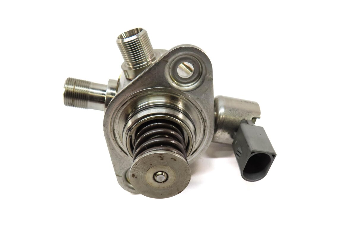 Thumbnail 5: 08-14 MERCEDES CL S CLASS (W216 W221) 5.5L AMG ENGINE HIGH PRESSURE FUEL PUMP