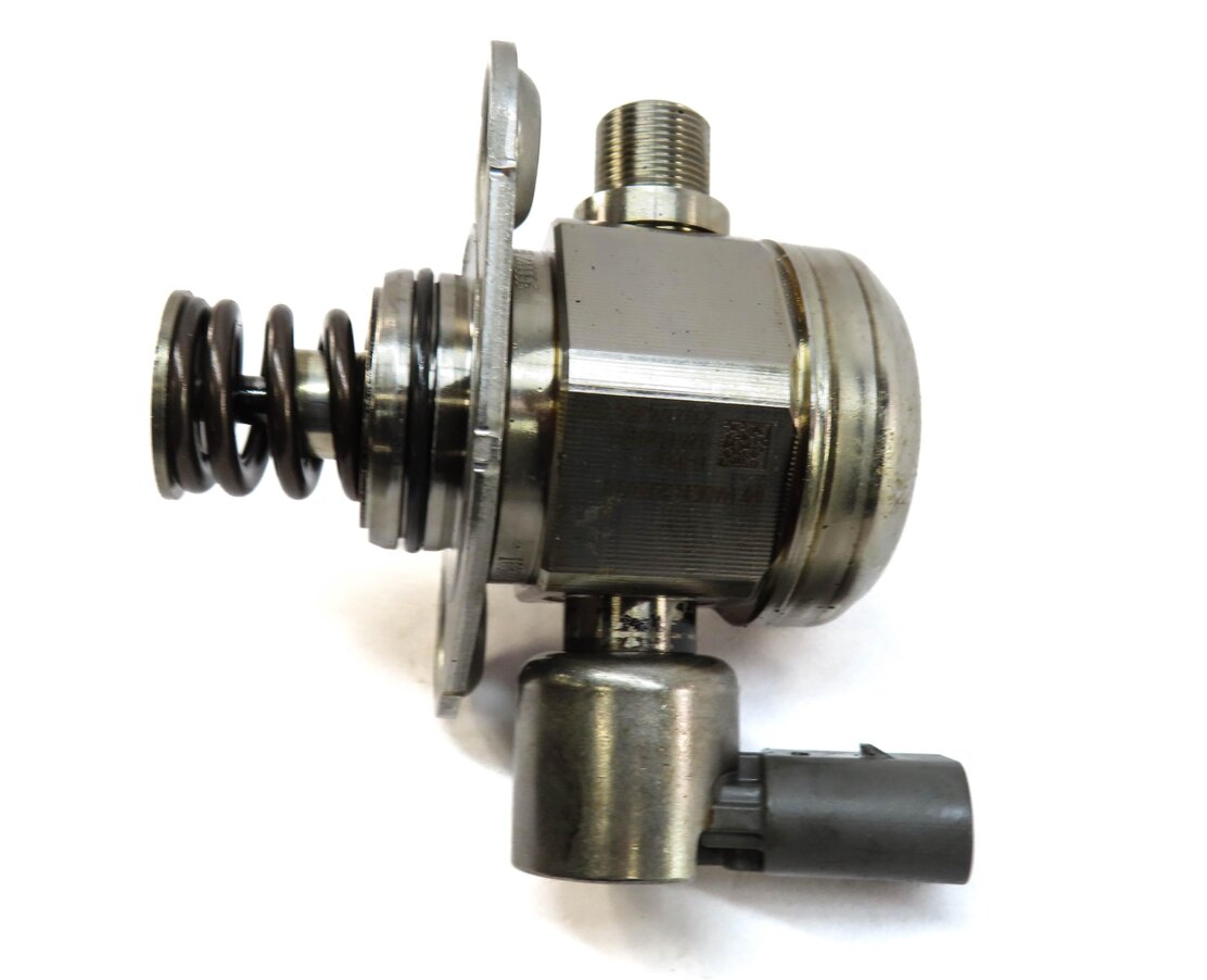 Thumbnail 6: 08-14 MERCEDES CL S CLASS (W216 W221) 5.5L AMG ENGINE HIGH PRESSURE FUEL PUMP