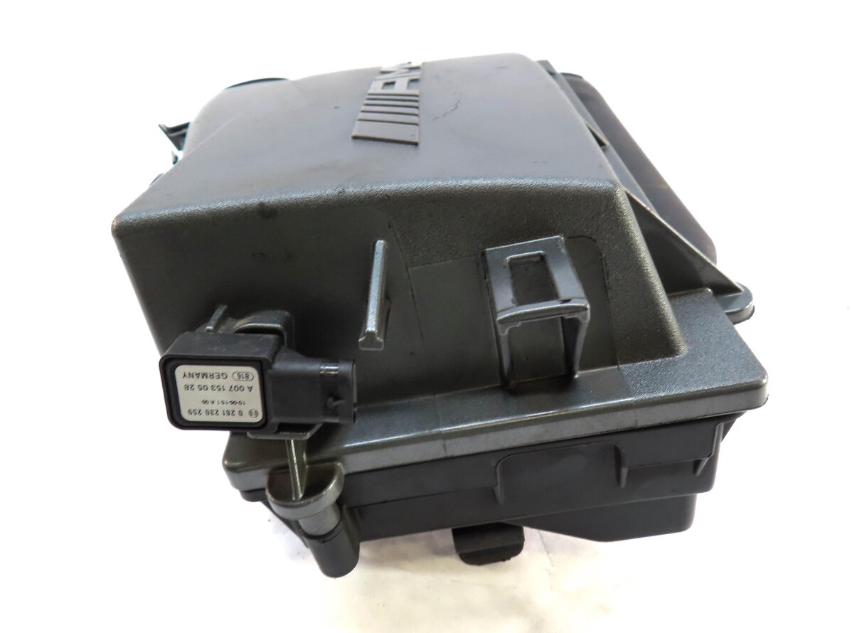 Thumbnail 6: 11-19 MERCEDES CL E G ML S CLS (W216 W212 X166 W221 W218) AMG AIR FILTER BOX SET