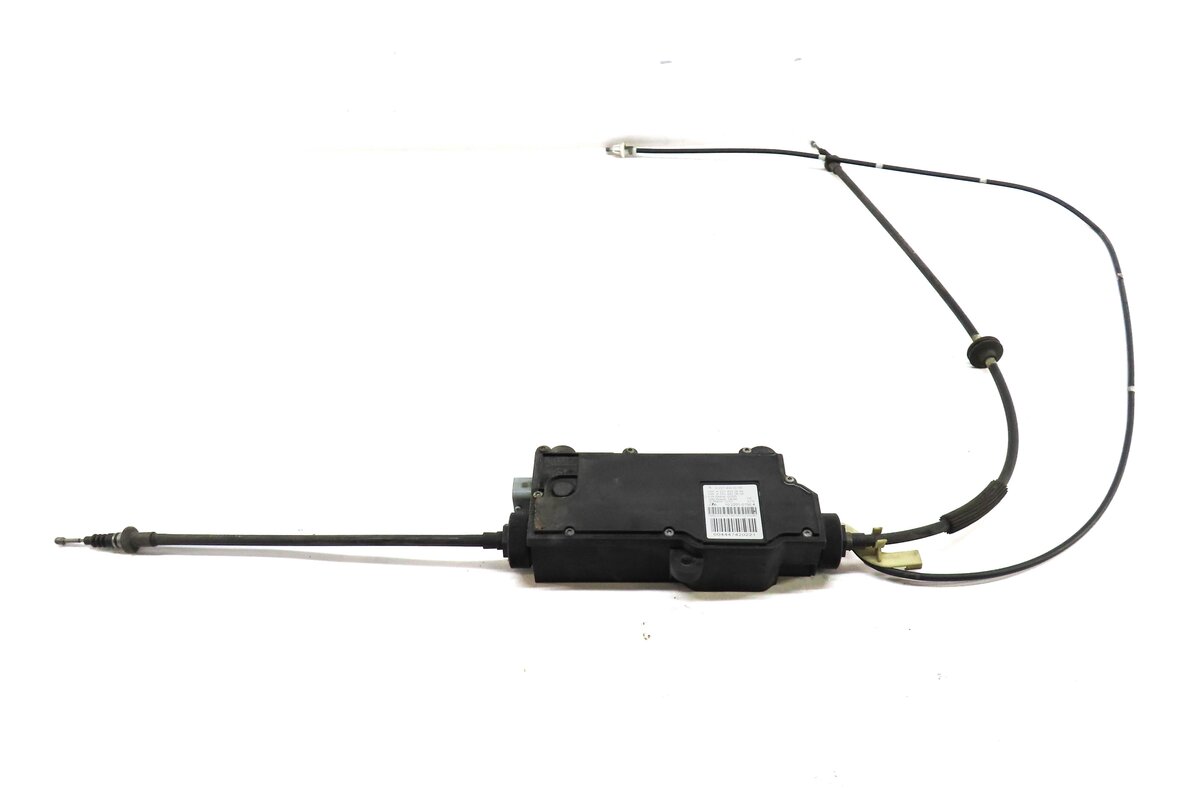 Thumbnail 2: 2011 MERCEDES S63 AMG (W221) EMERGENCY ELECTRIC PARKING BRAKE ACTUATOR