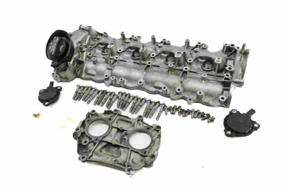 11-19 CL E G GL S SL CLS W212 W222 W218 5.5L AMG RIGHT CYLINDER HEAD VALVE COVER