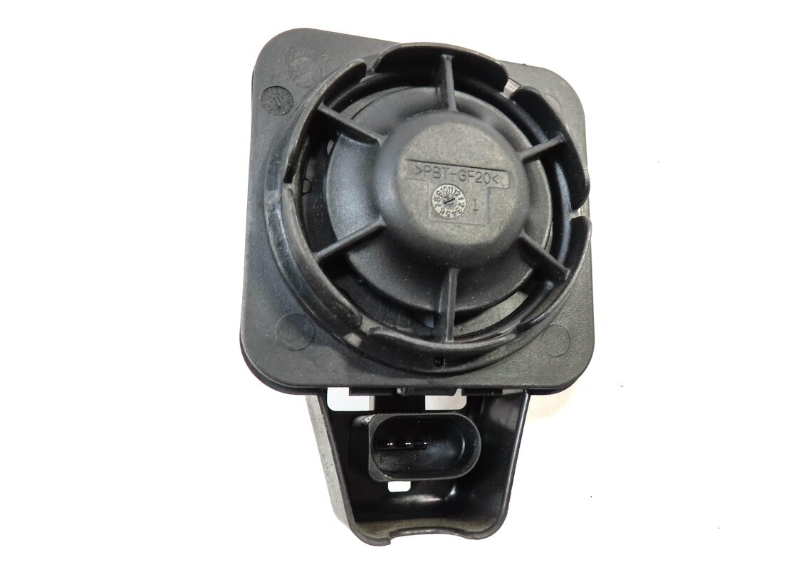 Thumbnail 2: 2015 AUDI A3 (8V) ALARM HORN SIREN 5Q0951605
