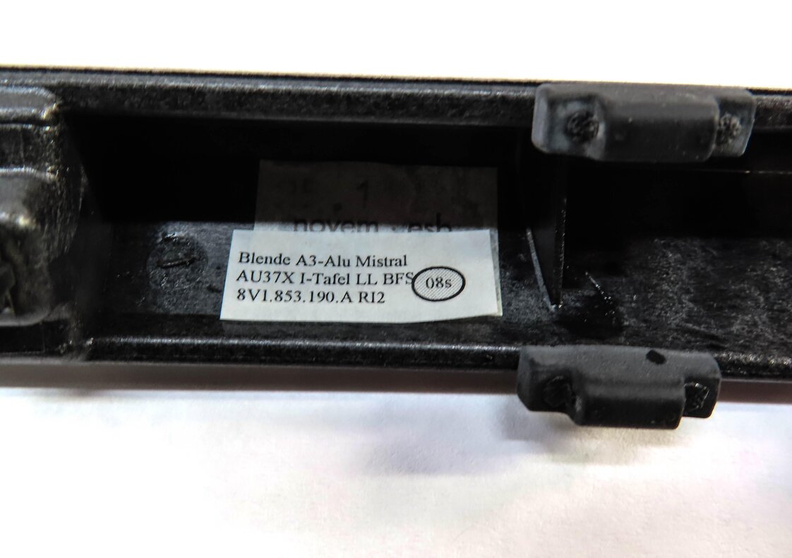 Thumbnail 12: 2015 AUDI A3 (8V) FRONT LEFT REAR RIGHT INTERIOR TRIM SET (ALUMINUM MISTRAL)