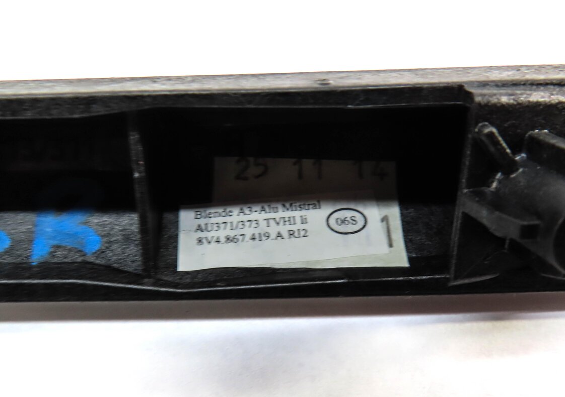 Thumbnail 13: 2015 AUDI A3 (8V) FRONT LEFT REAR RIGHT INTERIOR TRIM SET (ALUMINUM MISTRAL)