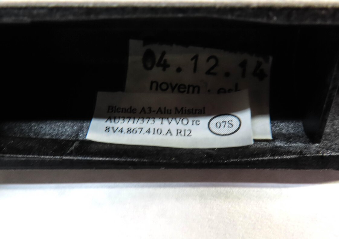 Thumbnail 15: 2015 AUDI A3 (8V) FRONT LEFT REAR RIGHT INTERIOR TRIM SET (ALUMINUM MISTRAL)