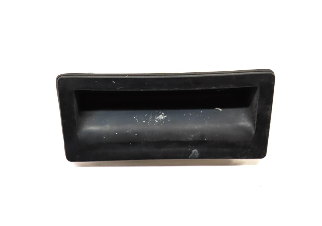 Thumbnail 2: 2015 AUDI A3 (8V) REAR TRUNK HANDLE 5N0827566T