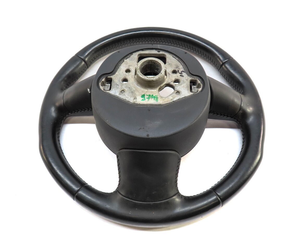 Thumbnail 6: 15-16 AUDI A3 (8V) LEFT DRIVER 3-SPOKE SPORT STEERING WHEEL w/ SWITCHES (BLACK)