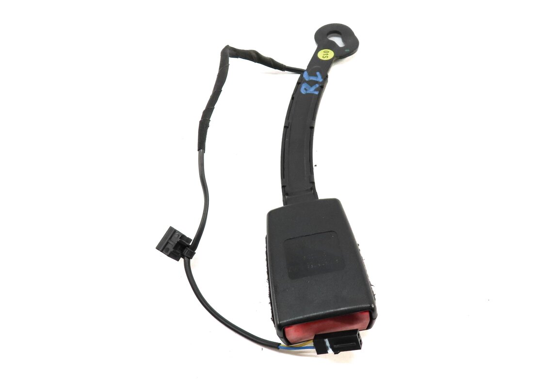 Thumbnail 3: 2015-2018 AUDI A3 S3 RS3 (8V) RIGHT FRONT PASSENGER SEATBELT BUCKLE RECEIVER