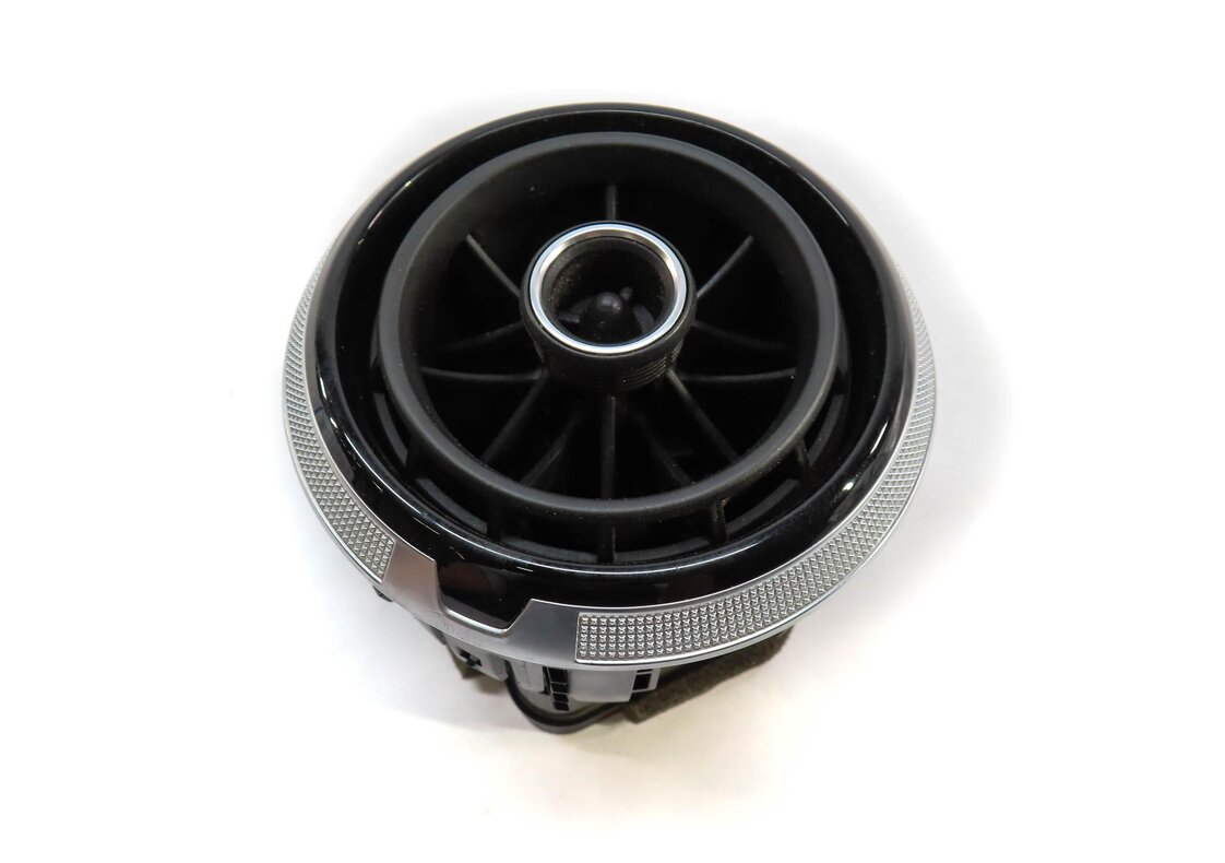 Thumbnail 2: 2015 AUDI A3 (8V) FRONT HVAC A/C HEATER DASH AIR VENT 8V0820901C