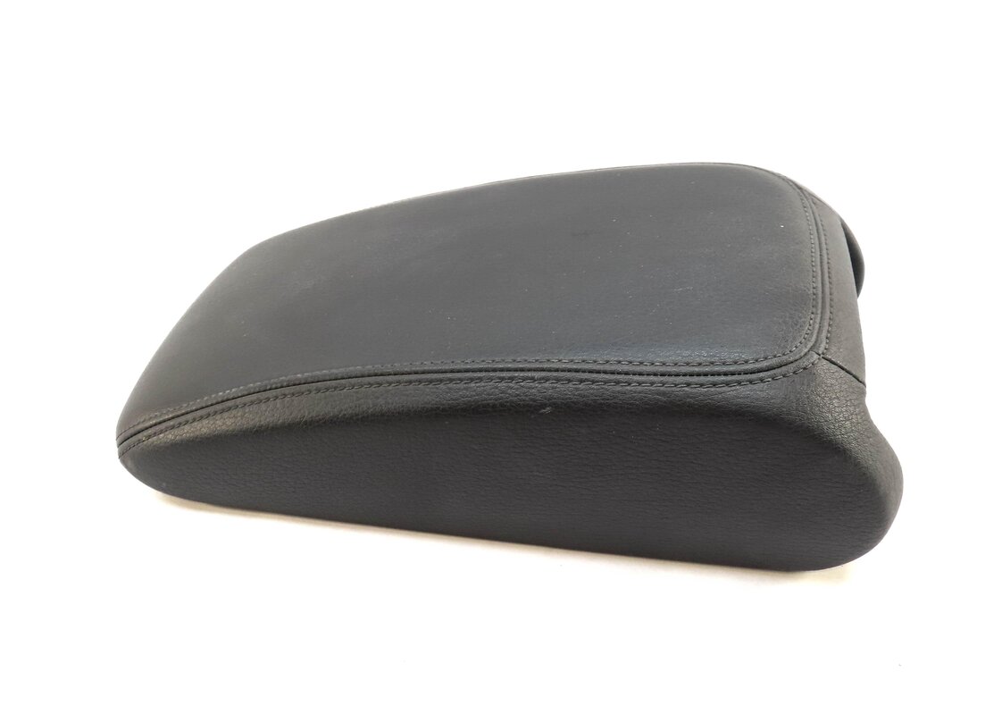 Thumbnail 3: 15-20 AUDI A3 S3 (8V) FRONT CENTER CONSOLE ARM REST LID (BLACK)