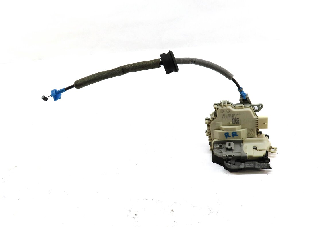 Thumbnail 2: 10-18 AUDI A3 A4 A8 Q3 Q5 S3 S4 SQ5 S8 (B8 D4 4H 8K 8R 8V) RIGHT REAR DOOR LATCH