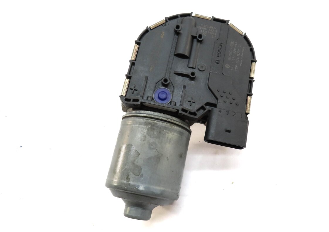Thumbnail 2: 2015-2018 AUDI A3 S3 RS3 (8V) SEDAN / CONVERTIBLE - FRONT WINDSHIELD WIPER MOTOR