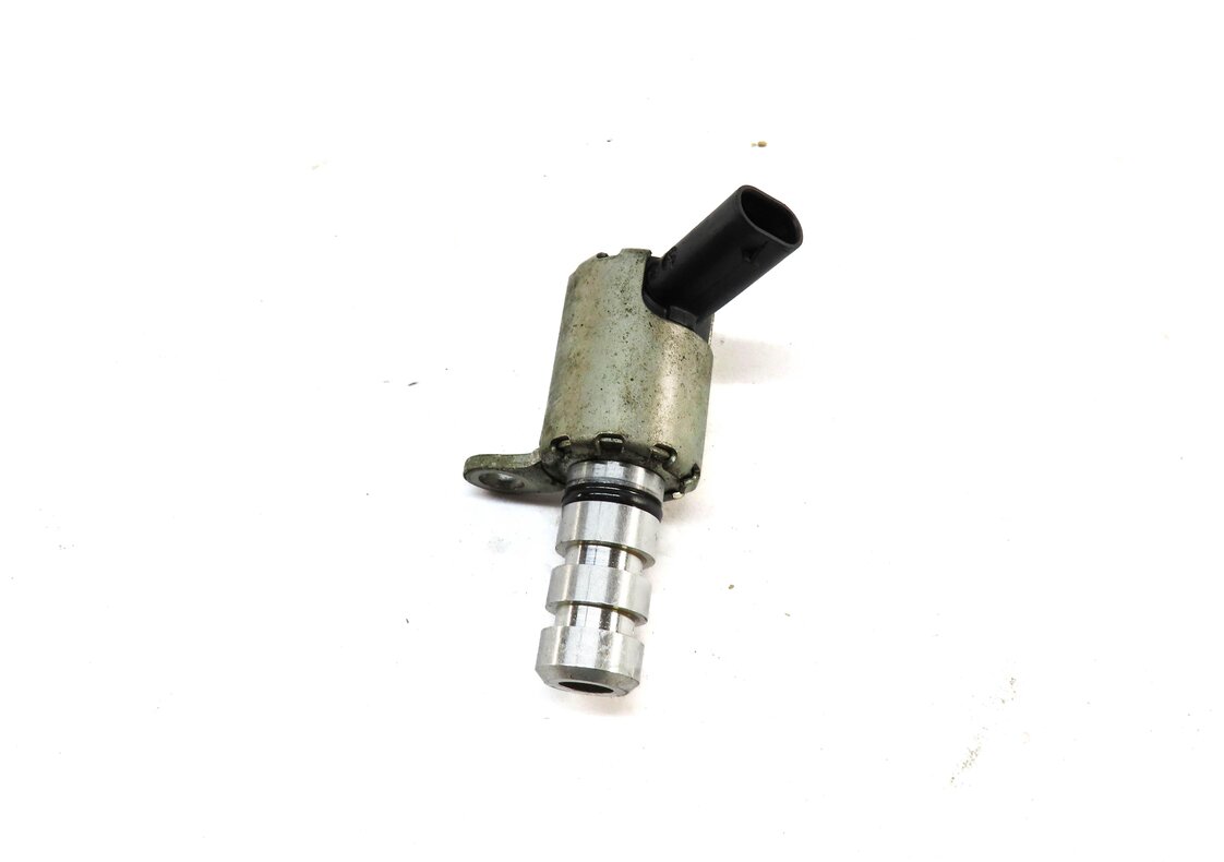 Thumbnail 3: 2015 AUDI A3 (8V) 1.8L TURBO CNSB ENGINE OIL PRESSURE SOLENOID 06K115243A