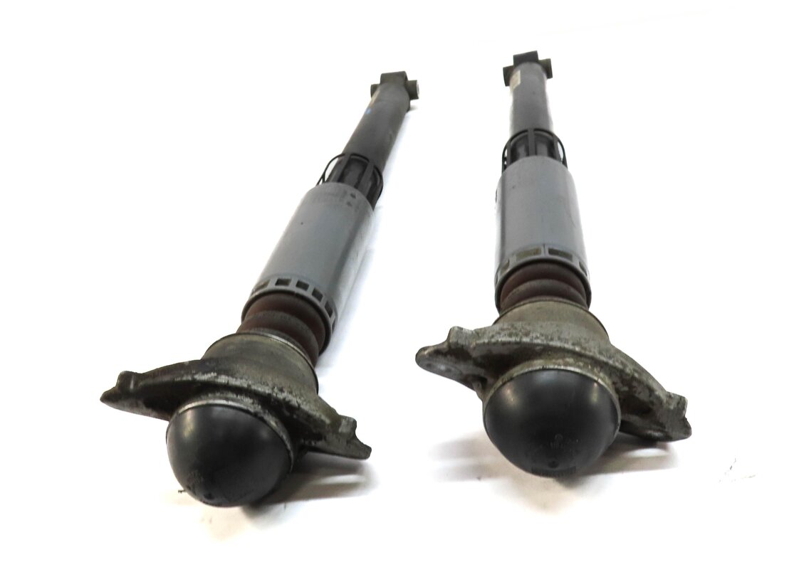 Thumbnail 3: 2015 AUDI A3 (8V) REAR LEFT & RIGHT SHOCK STRUT SET OF 2