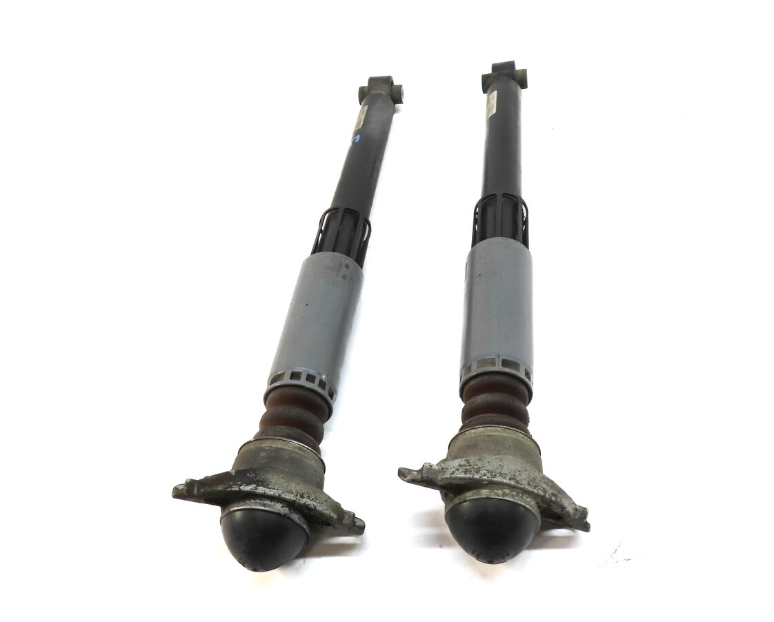 Thumbnail 4: 2015 AUDI A3 (8V) REAR LEFT & RIGHT SHOCK STRUT SET OF 2