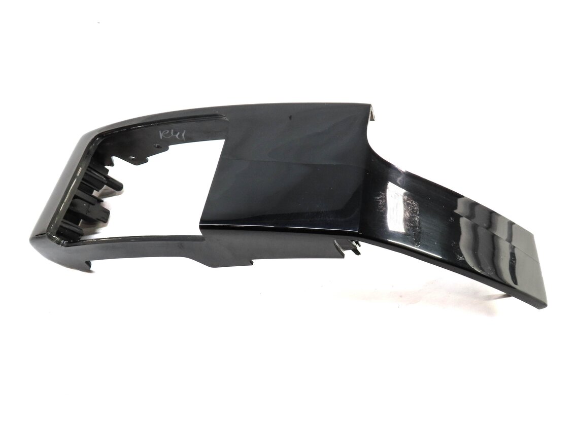 Thumbnail 3: 2015 RANGE ROVER (L405) LEFT DRIVER OUTER DASH HEATER A/C AIR VENT TRIM (BLACK)