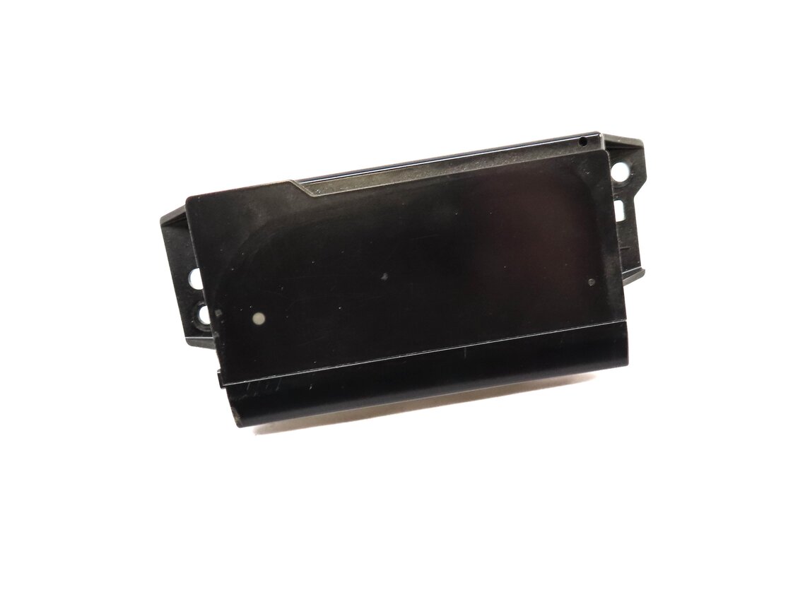 2015 RANGE ROVER (L405) LEFT TOUCH SCREEN CONTROL MODULE