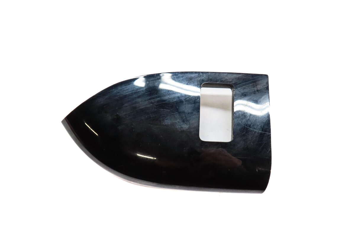 Thumbnail 2: 2015 RANGE ROVER (L405) RIGHT REAR DOOR SWITCH BUTTON WOOD TRIM (GRAND BLACK)