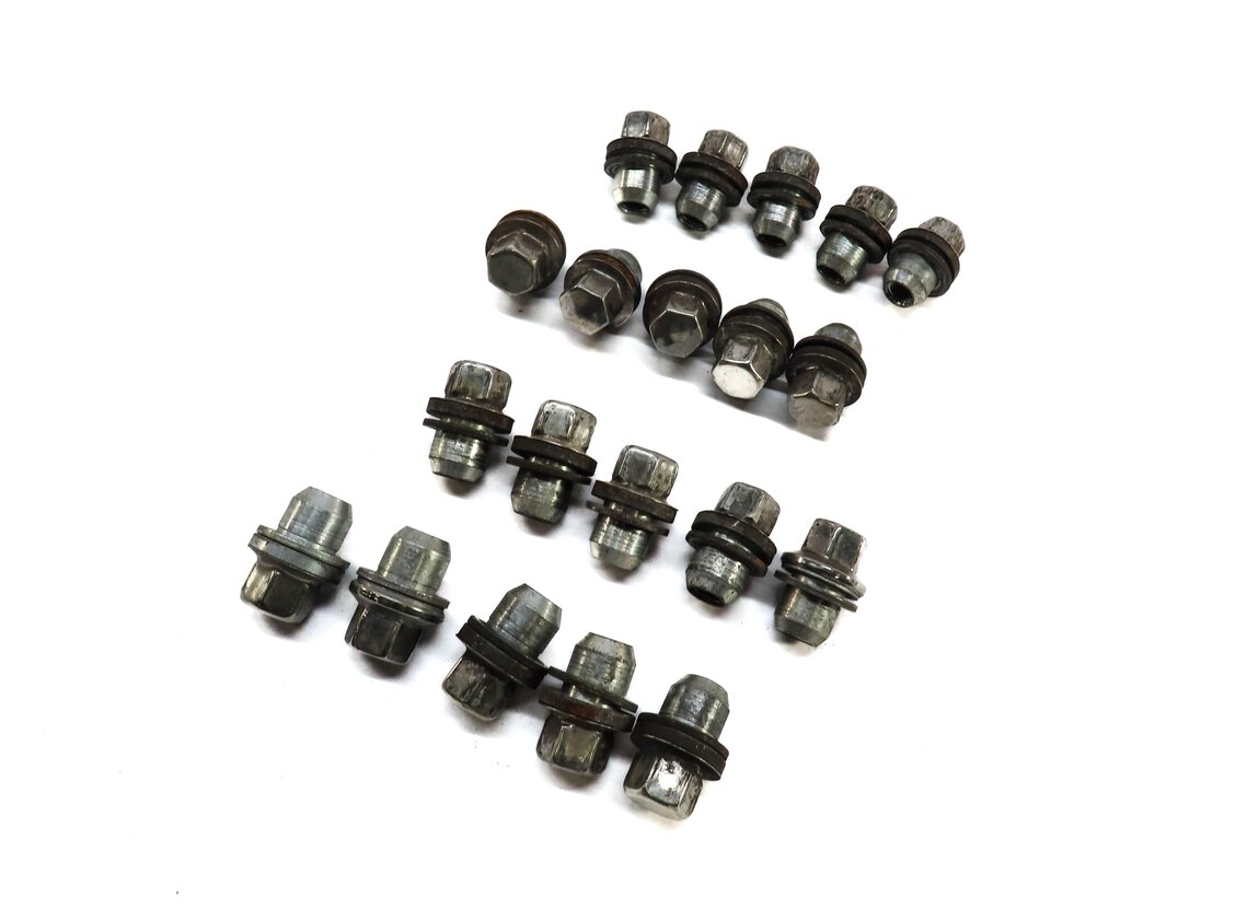 Thumbnail 3: 2005-2018 LR3 LR4 DISCOVERY RANGE ROVER SPORT WHEEL TIRE RIM LUG NUT SET (20)
