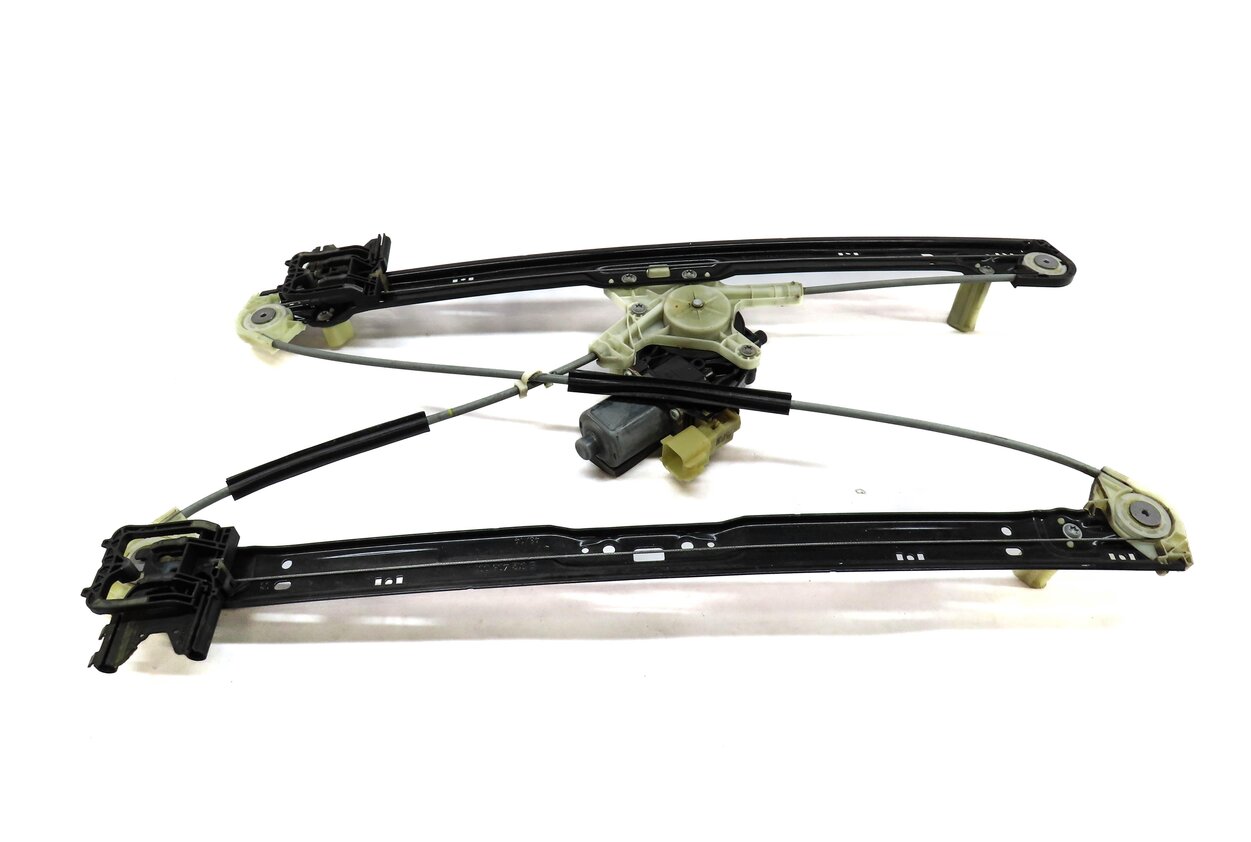 Thumbnail 4: 2013-2017 RANGE ROVER (L405) RIGHT REAR WINDOW REGULATOR w/ MOTOR