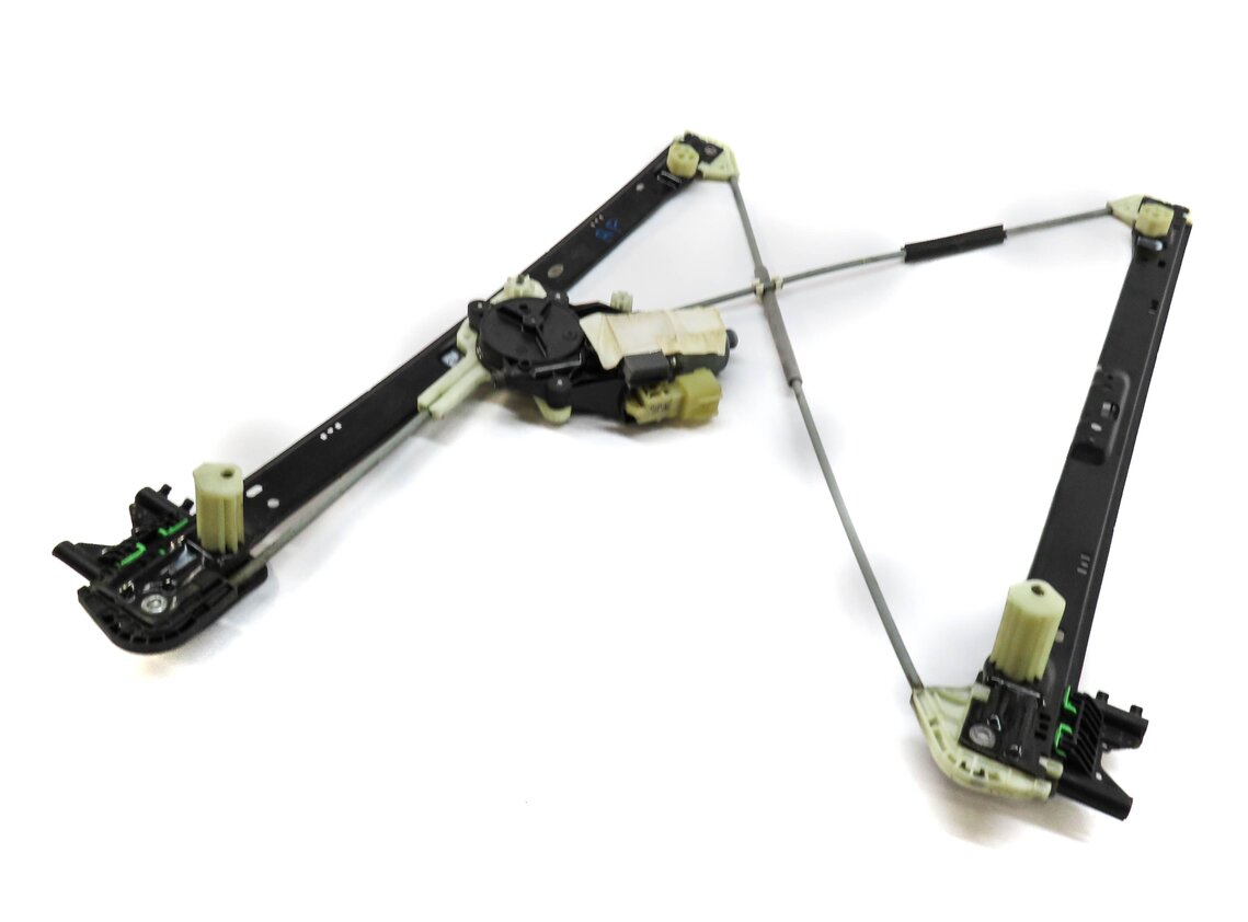 13-19 RANGE ROVER (L405) RIGHT FRONT PASSENGER DOOR WINDOW REGULATOR w/ MOTOR