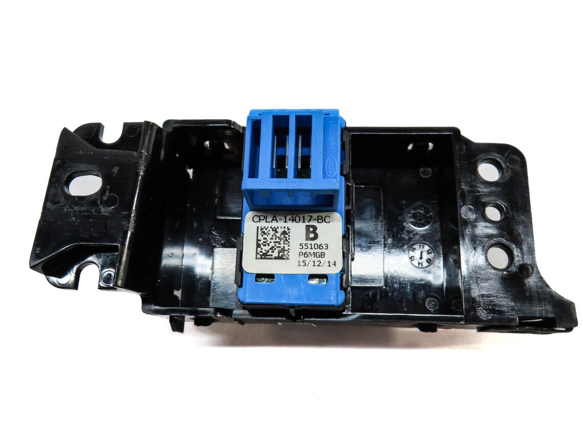 Thumbnail 3: 2015 RANGE ROVER (L405) LEFT REAR DOOR LOCK SWITCH BUTTON