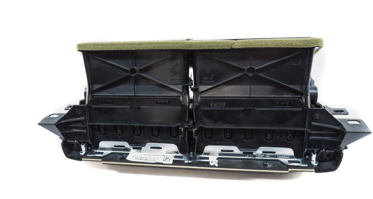 Thumbnail 4: 2015 RANGE ROVER (L405) FRONT CENTER DASH HEATER A/C AIR VENT