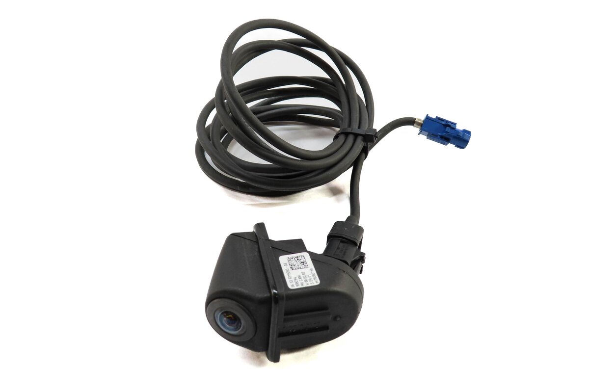 09-18 BMW 2 3 4 5 7 M5 X3 X5 X6 (F01 F07 F10 F15 F16 F30 F32) REARVIEW CAMERA