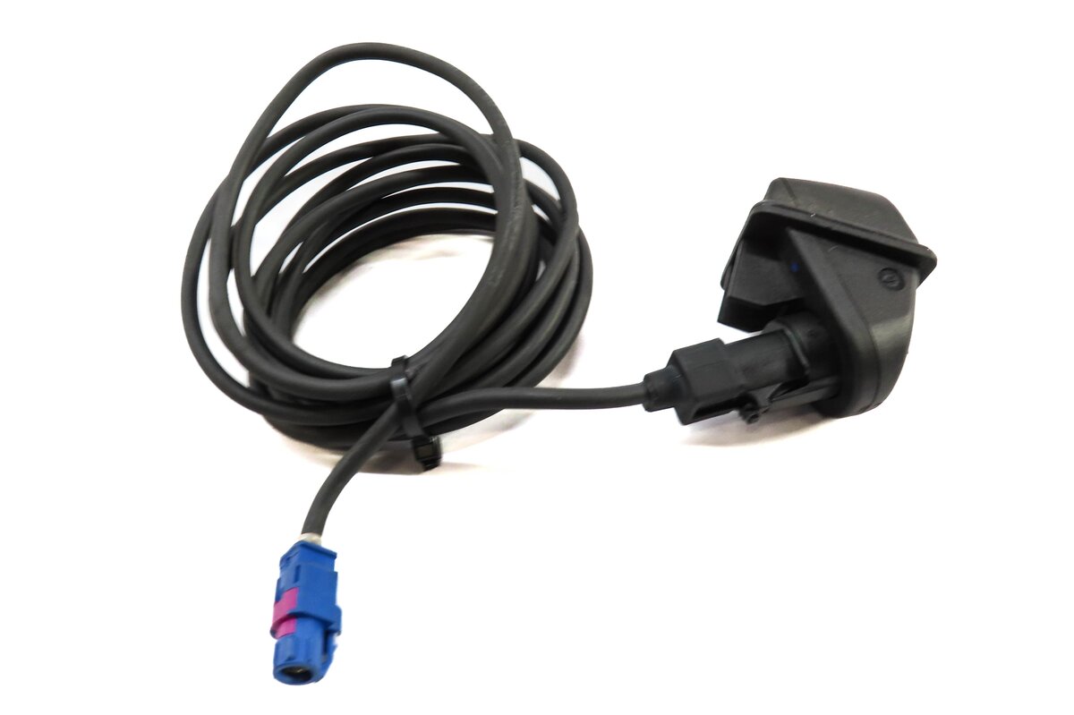 Thumbnail 4: 09-18 BMW 2 3 4 5 7 M5 X3 X5 X6 (F01 F07 F10 F15 F16 F30 F32) REARVIEW CAMERA